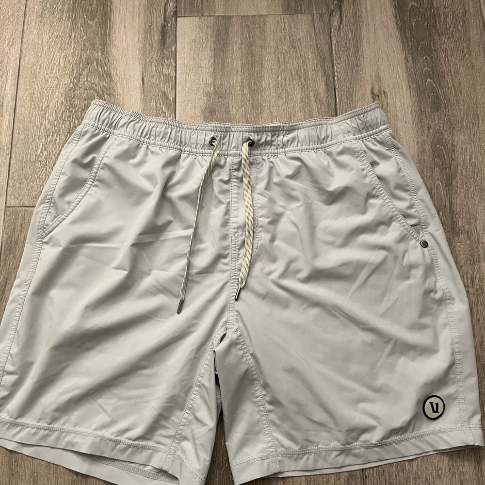 Vuori Kore shorts 7”
